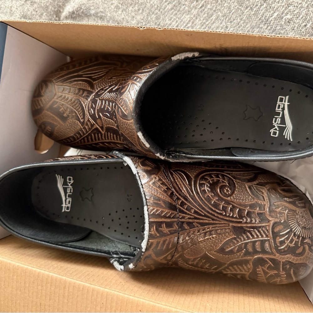 Dansko Professional Tooled Clogs - Rich Brown